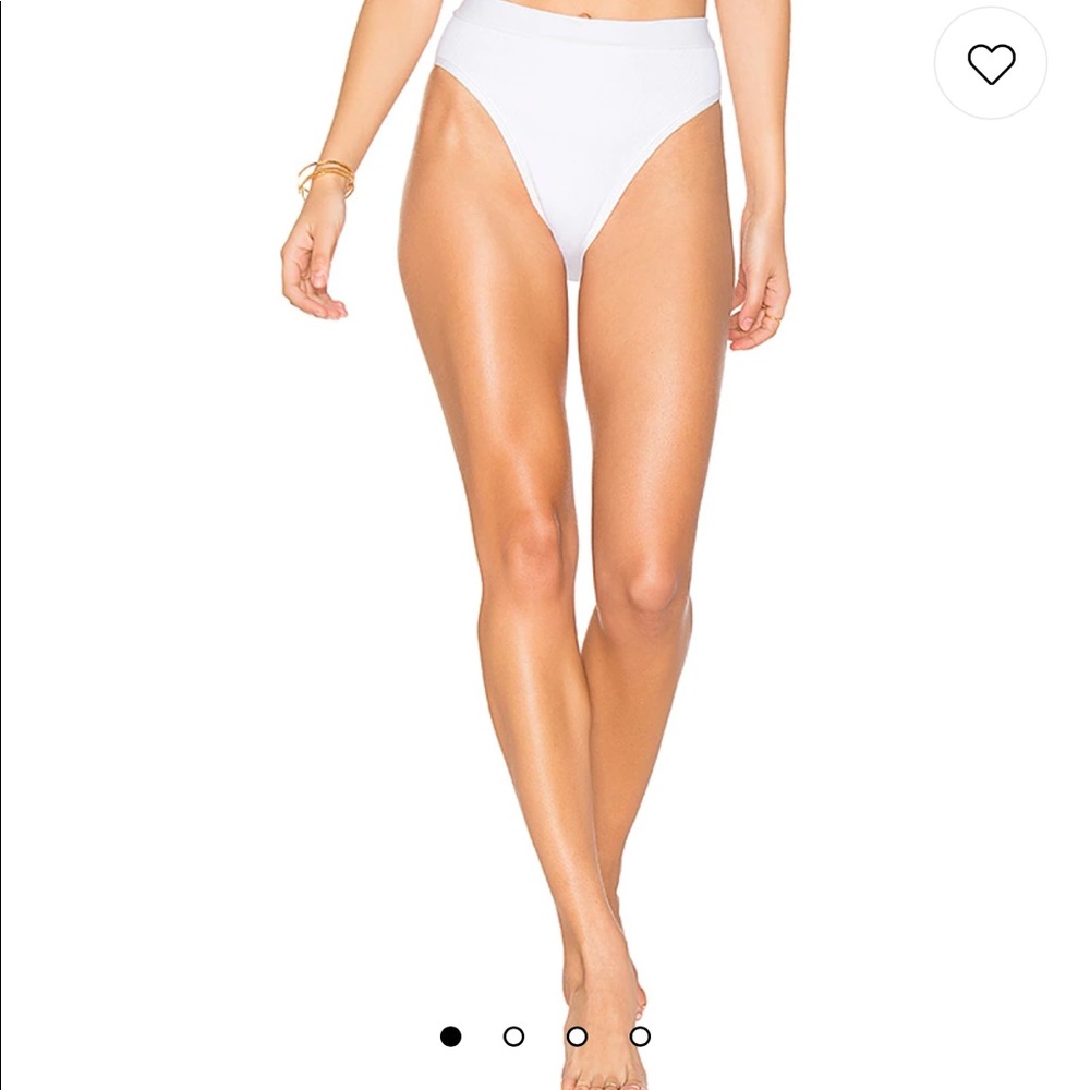 Frenchi Bottom in White
L*SPACE